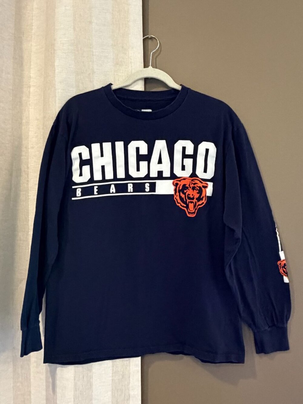 Chicago Bears Long Sleeve T-shirt NFL Team Apparel Football, Size Large